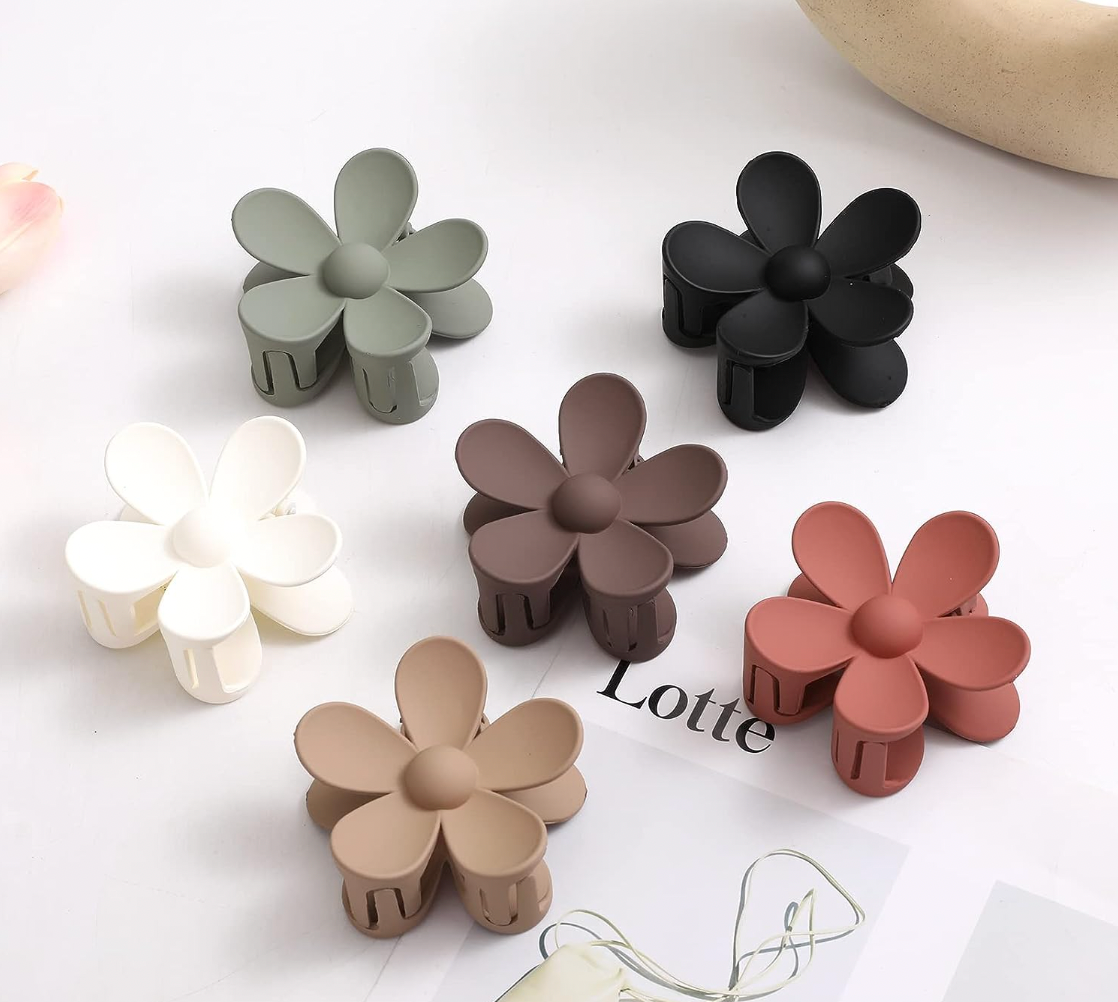 Shelby Flower Claw Clip